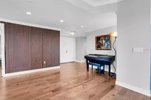 555 5th Ave NE, Saint Petersburg, FL 33701 - Photo 6