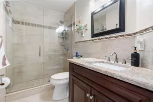 1731 Capri Ln, Tarpon Springs, FL 34689 - Photo 6