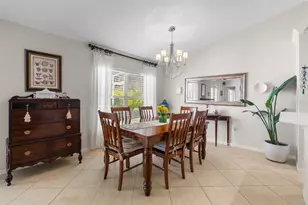 1731 Capri Ln, Tarpon Springs, FL 34689 - Photo 8