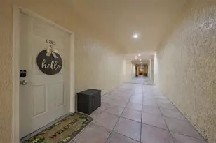 4323 Bayside Village Dr, Tampa, FL 33615 - Photo 14