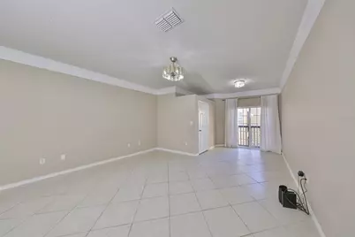 4323 Bayside Village Drive #219, Tampa, FL 33615 - Photo 4