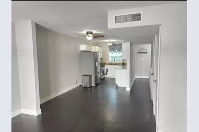 3739 Pompano Drive SE, Saint Petersburg, FL 33705 - Photo 8