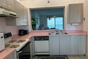 7979 Sailboat Key Blvd S, South Pasadena, FL 33707 - Photo 8