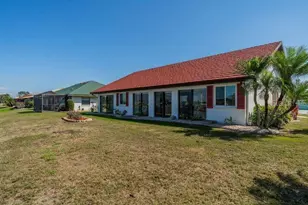 1723 Wolf Laurel Dr, Sun City Center, FL 33573 - Photo 34