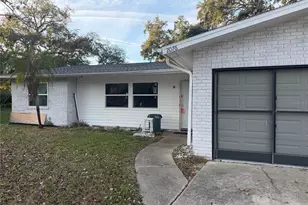 2076 Butternut Cir W, Clearwater, FL 33763 - Photo 2