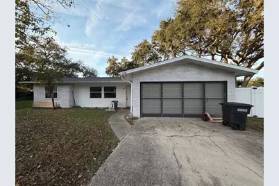 2076 Butternut Circle W, Clearwater, FL 33763 - Photo 1