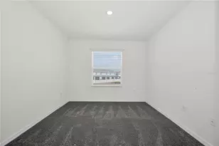 33034 Major Oak Dr, Wesley Chapel, FL 33545 - Photo 22