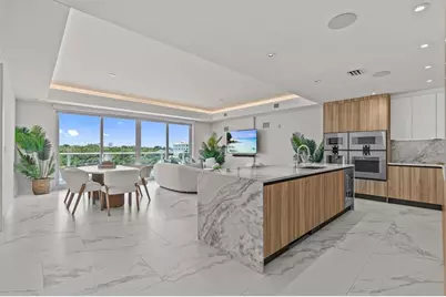 1020 Sunset Point Road #310, Clearwater, FL 33755 - Photo 2