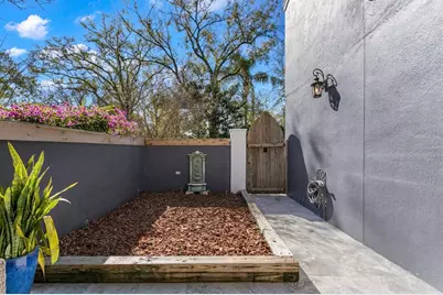 10402 Oakbrook Drive, Tampa, FL 33618 - Photo 70