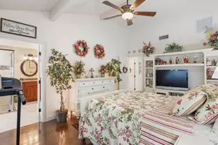 8305 Palma Vista Ln, Tampa, FL 33614 - Photo 16