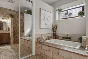 12422 Woodlands Cir, Dade City, FL 33525 - Photo 40