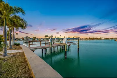 17161 2nd Street E, North Redington Beach, FL 33708 - Photo 38