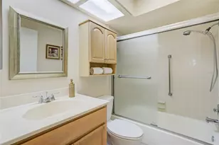 460 Paula Dr S, Dunedin, FL 34698 - Photo 14