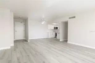 10355 Paradise Blvd, Treasure Island, FL 33706 - Photo 16