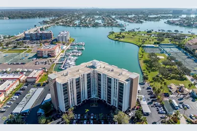 10355 Paradise Boulevard #213, Treasure Island, FL 33706 - Photo 8