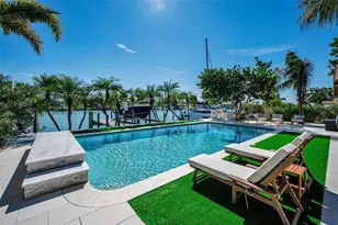 755 116th Ave, Treasure Island, FL 33706 - Photo 40