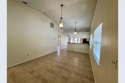 945 Burlwood Street, Brandon, FL 33511 - Photo 4