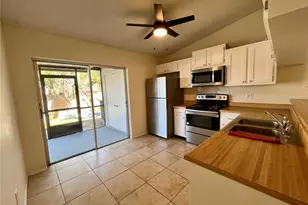 945 Burlwood St, Brandon, FL 33511 - Photo 6