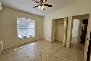 945 Burlwood St, Brandon, FL 33511 - Photo 18