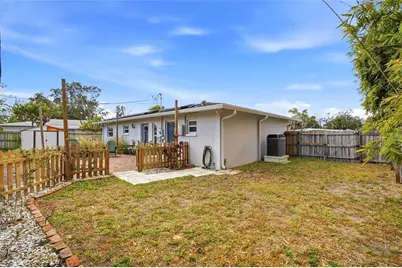 5517 Pershing Street NE, Saint Petersburg, FL 33703 - Photo 26