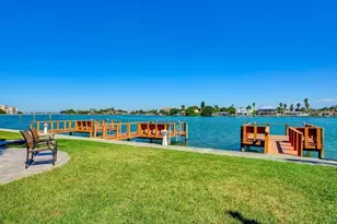 10265 Gulf Blvd, Saint Petersburg, FL 33706 - Photo 10