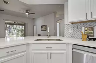 10934 May Apple Ct, Land O Lakes, FL 34638 - Photo 12