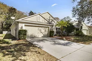 10934 May Apple Ct, Land O Lakes, FL 34638 - Photo 2