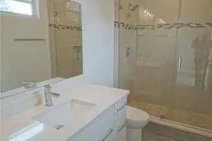 4102 N Thatcher Ave, Tampa, FL 33614 - Photo 12