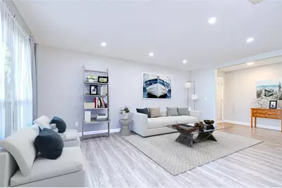15310 Lazy Lake Place, Tampa, FL 33624 - Photo 4