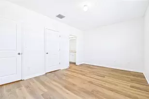 710 Barclay Wood Dr, Ruskin, FL 33570 - Photo 26