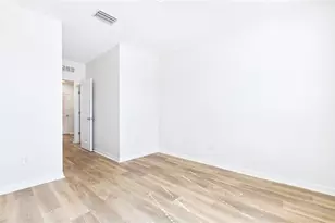 710 Barclay Wood Dr, Ruskin, FL 33570 - Photo 16