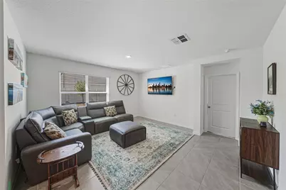 2741 Gardiner Lane, Zephyrhills, FL 33541 - Photo 8