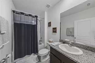 2741 Gardiner Ln, Zephyrhills, FL 33541 - Photo 32