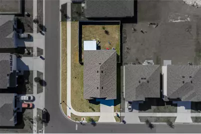 2741 Gardiner Lane, Zephyrhills, FL 33541 - Photo 4