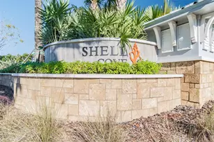 1353 Ocean Spray Dr, Ruskin, FL 33570 - Photo 2