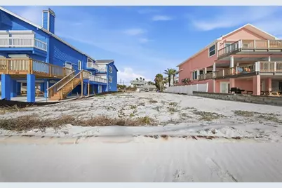 8430 W Gulf Boulevard, Treasure Island, FL 33706 - Photo 22