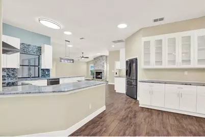 447 Whispering Lakes Boulevard, Tarpon Springs, FL 34688 - Photo 4