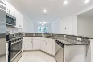 6884 Ripple Pond Loop, Zephyrhills, FL 33541 - Photo 8