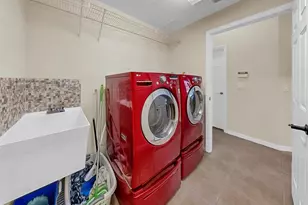 1105 Sweet Breeze Dr, Valrico, FL 33594 - Photo 18