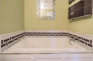 4210 W North B St, Tampa, FL 33609 - Photo 34