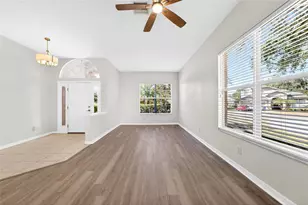 4424 Highcroft Dr, Wesley Chapel, FL 33545 - Photo 10