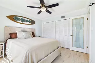 121 1st St E, Tierra Verde, FL 33715 - Photo 20