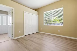 915 Vista Verde Ln, Sun City Center, FL 33573 - Photo 28