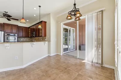915 Vista Verde Lane, Sun City Center, FL 33573 - Photo 12