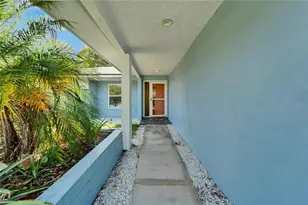 2552 Bramblewood Dr W, Clearwater, FL 33763 - Photo 4