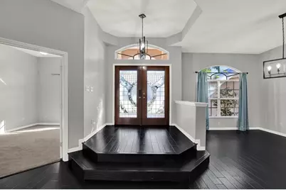 704 Fayette Place, Lutz, FL 33549 - Photo 2