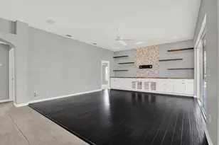 704 Fayette Pl, Lutz, FL 33549 - Photo 20