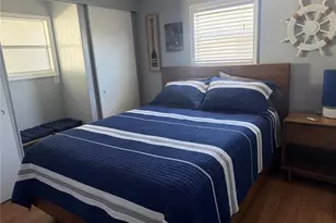 7901 40th Ave N, Saint Petersburg, FL 33709 - Photo 16