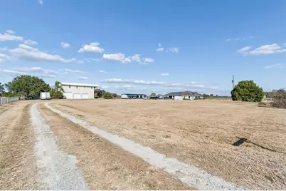 4026 McIntosh Estates Lane, Plant City, FL 33565 - Photo 82