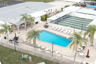 13225 101st St, Largo, FL 33773 - Photo 30